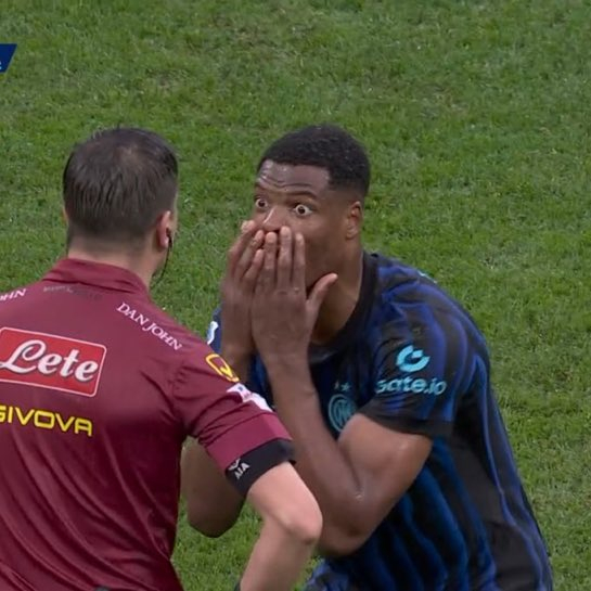 意甲焦点战争议判罚引争议，国米球员激烈抗议