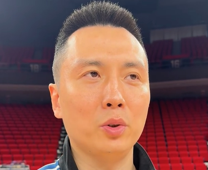 上海队全力备战广东队常规赛 内线优势成关键胜