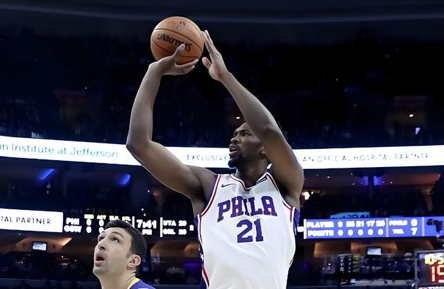 恩比德复出率队狂轰157分 76人碾压公牛创单节5