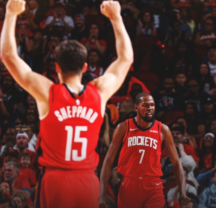 火箭逆转掀翻十一连胜劲旅 杜特三叉戟联手狂轰