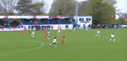 中国U16女足红牌争议下1-1战平墨西哥晋级决赛