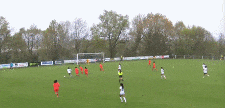 中国U16女足红牌争议下1-1战平墨西哥晋级决赛