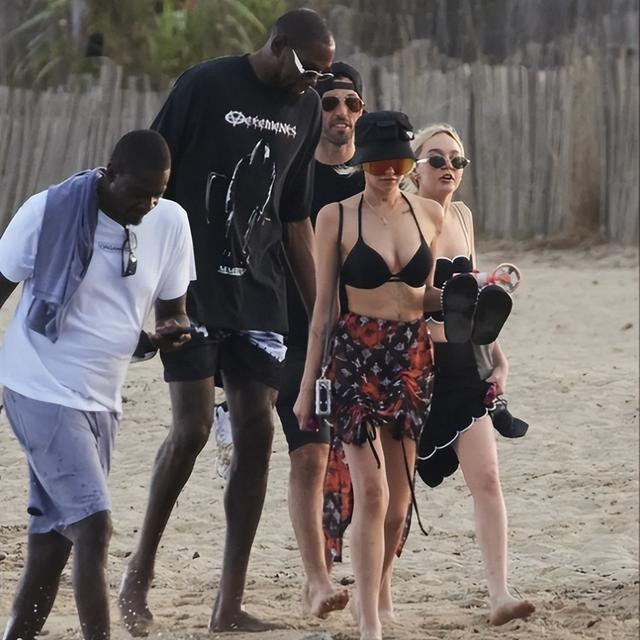 杜兰特冲击马龙得分纪录，挑战历史巅峰